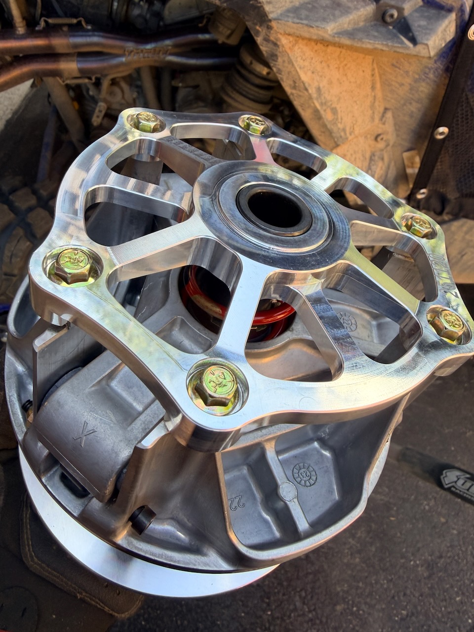 Aftermarket Assassins spidered drive clutch before installation